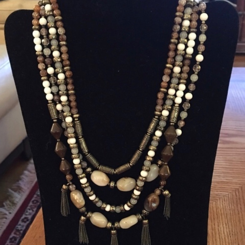 New Neutrals Necklace